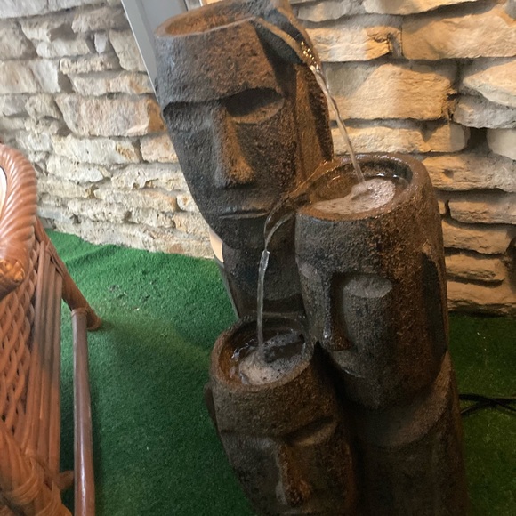Other - Brand new Easter island fountain